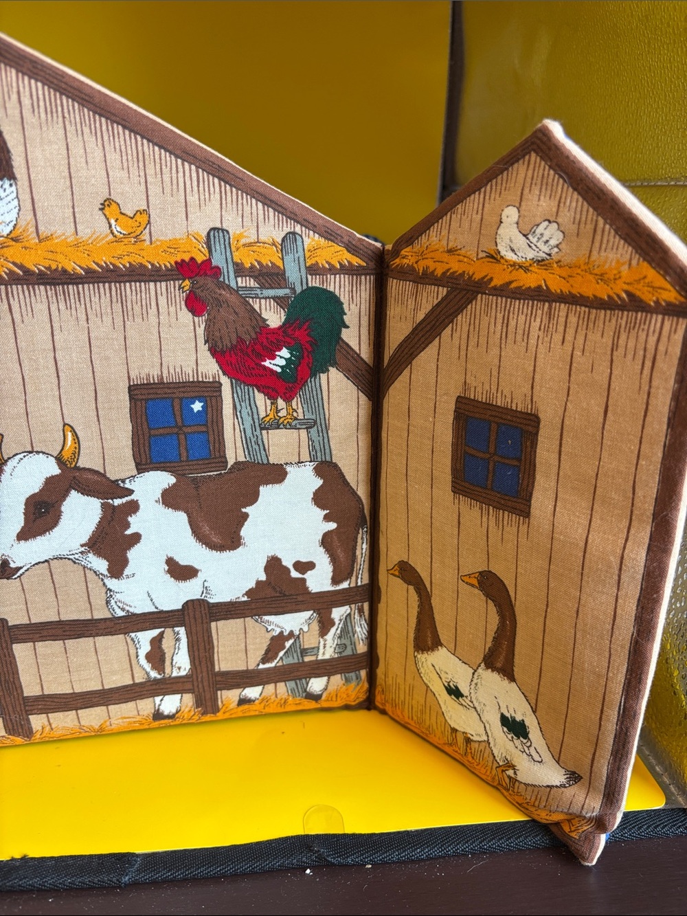 Handcrafted Fabric Nativity Set in Red, Blue, Green, Tan - Picture 4 of 9